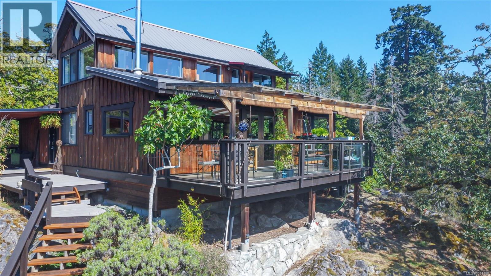 120 Heidi Pl, Salt Spring, BC V8K 1W5