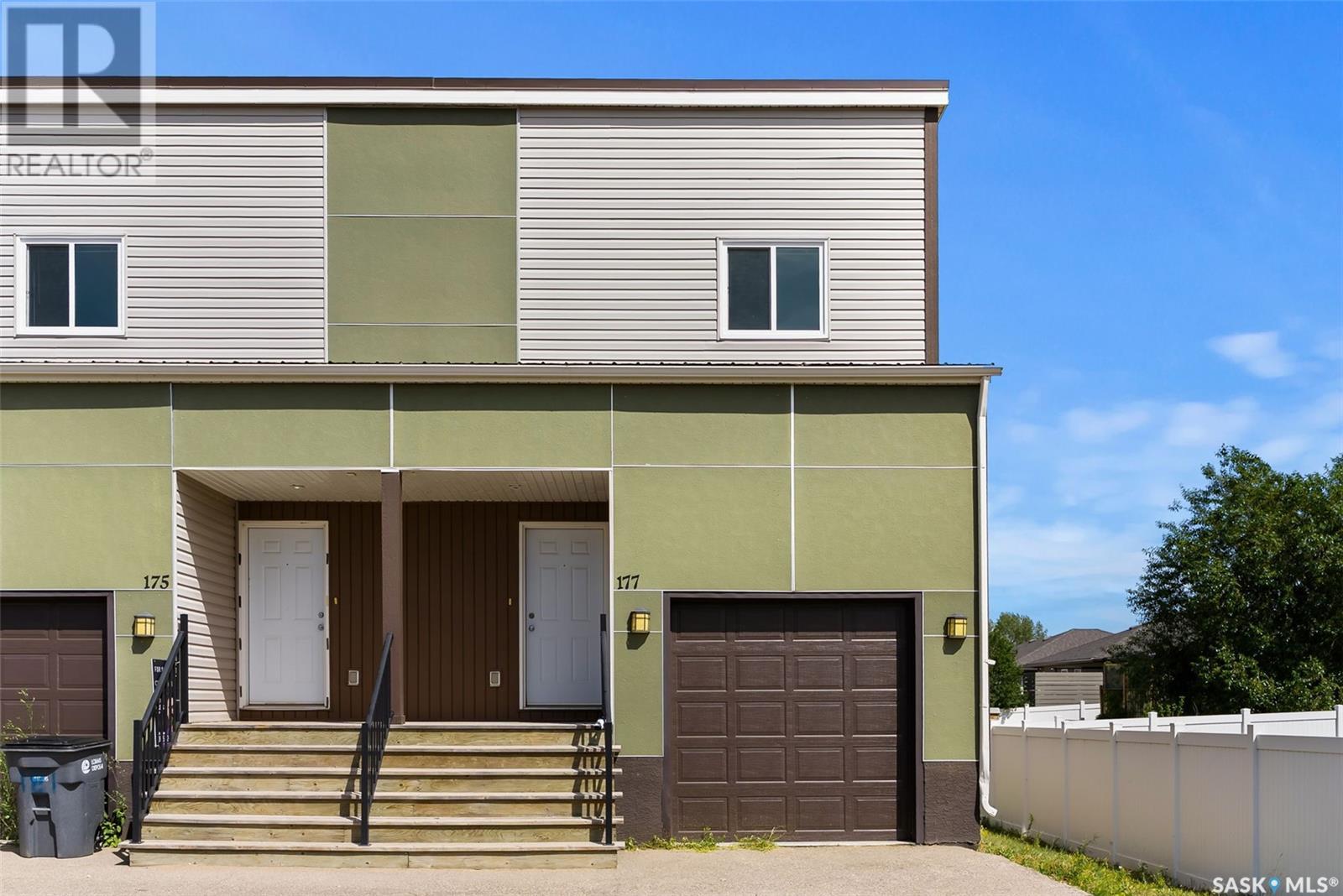 177 Chateau Cres, Pilot Butte, SK S0G 3Z0