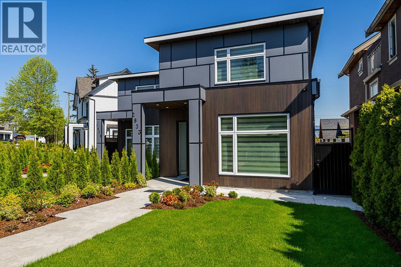 2833 Oliver Cres, Vancouver, BC V6L 1T1