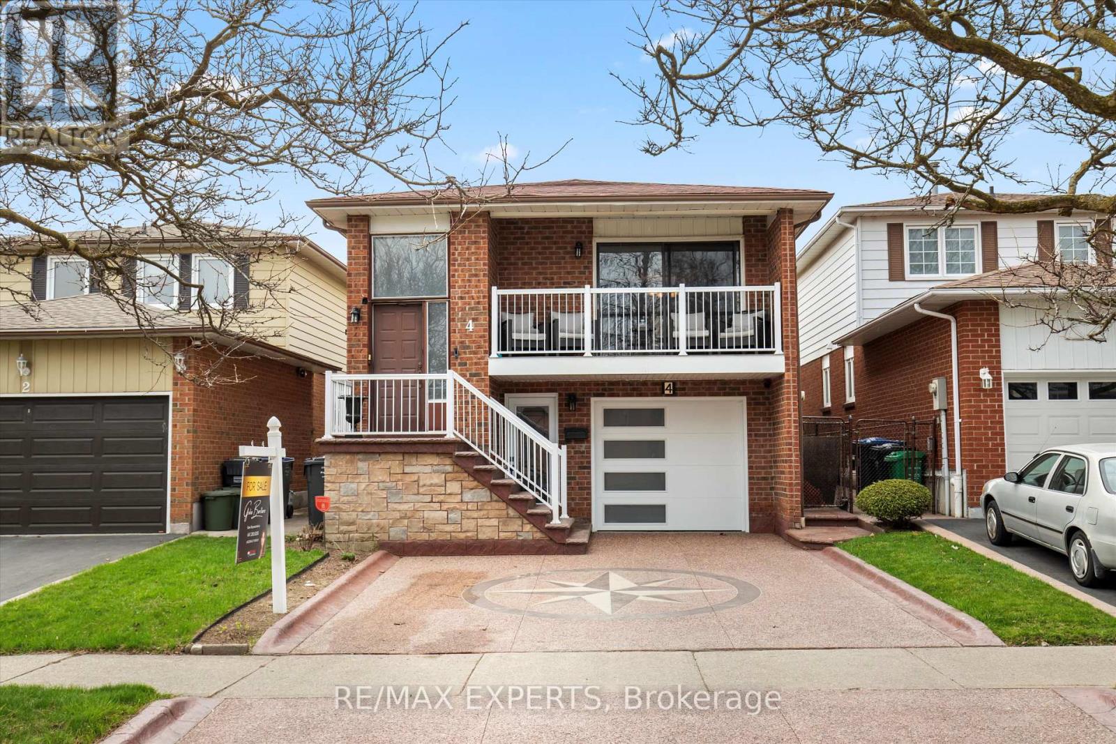 4 Martindale Cres, Brampton, ON L6X 2T9