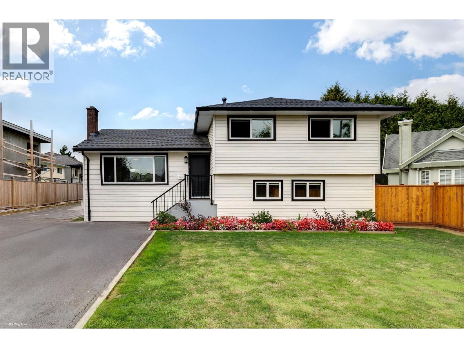 9360 Pinewell Cres, Richmond, BC V7A 2C6