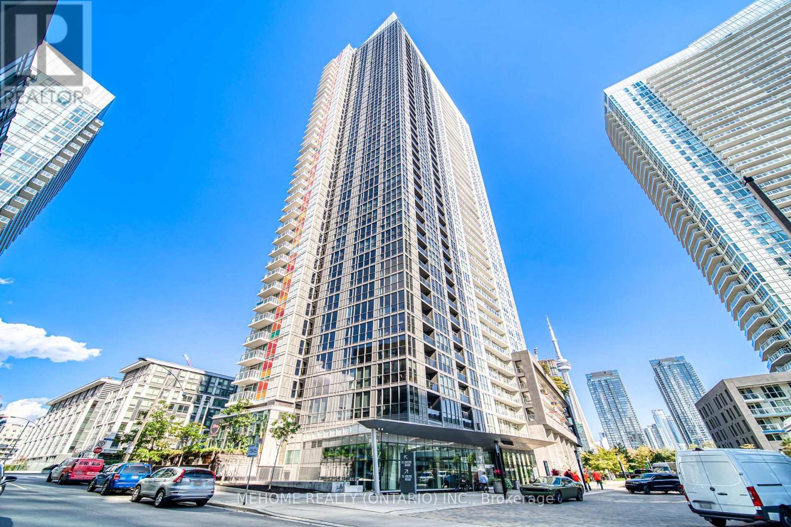 706 85 Queens Wharf Rd, Toronto, ON M5V 0J9