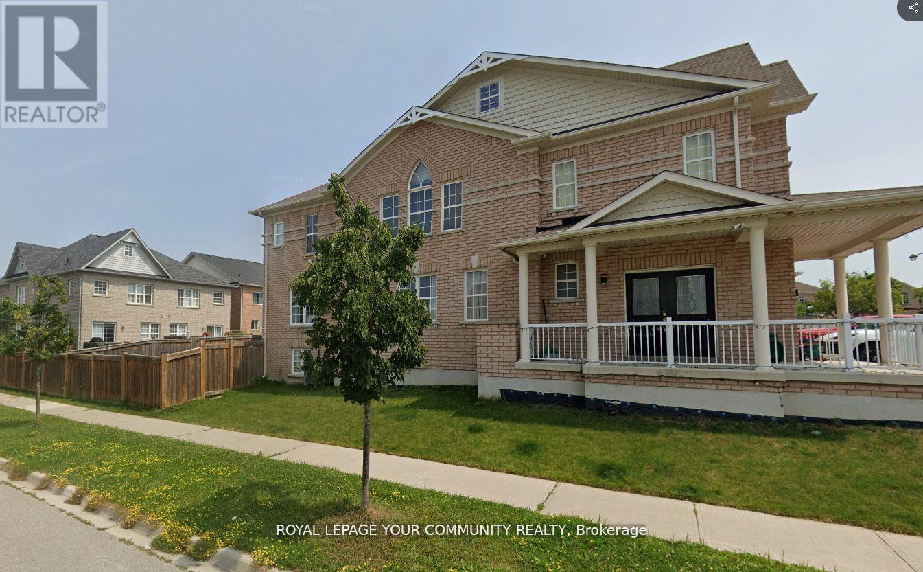2 Herefordshire Cres, East Gwillimbury, ON L3X 3K8