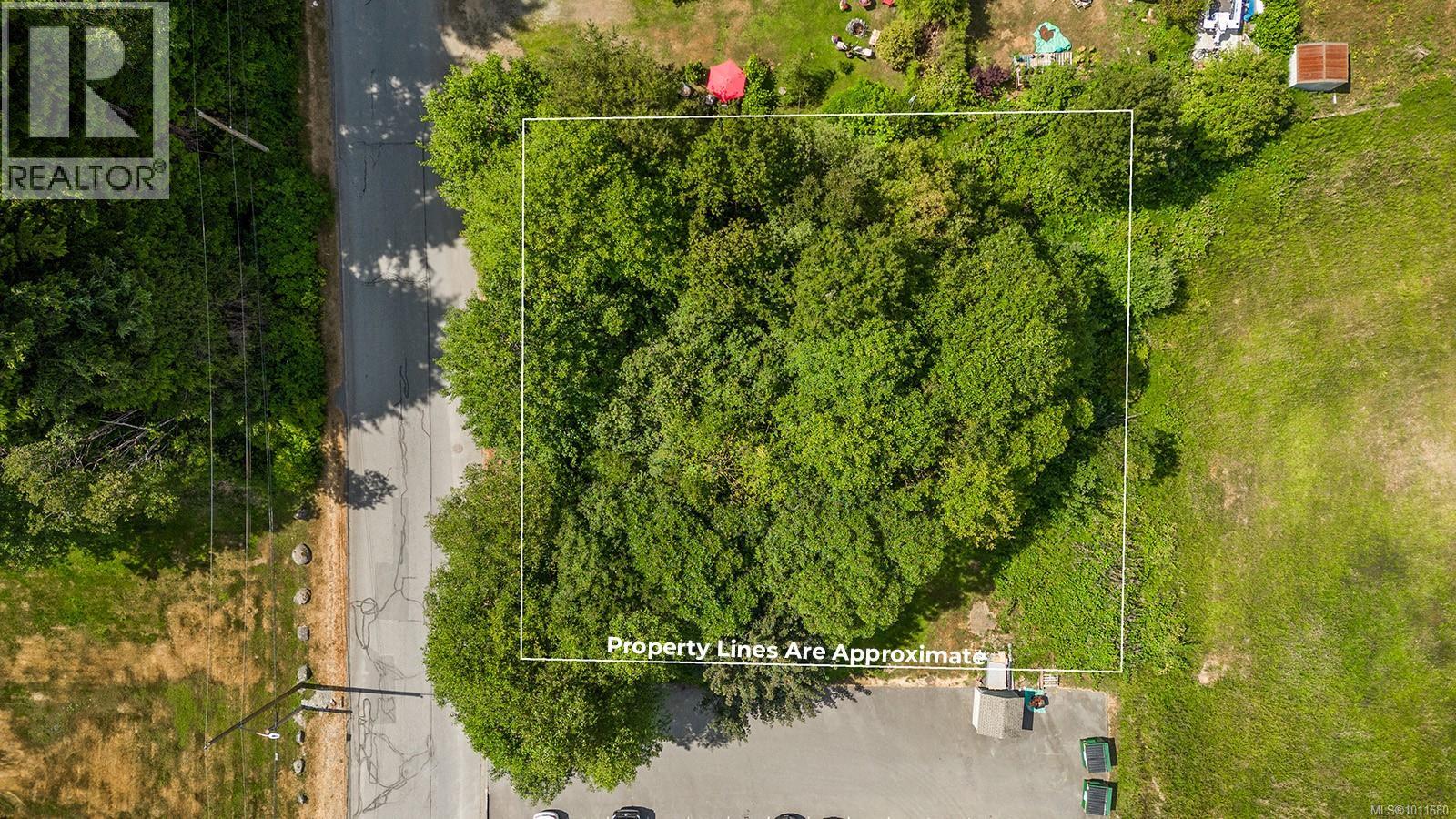 581 Macmillan Dr, Sayward, BC V0P 1R0