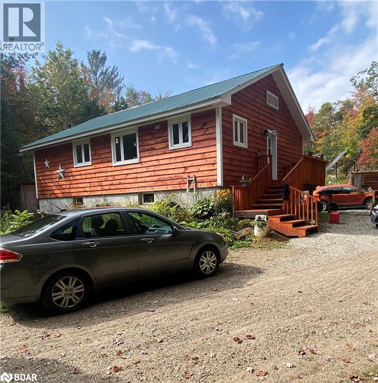 1070 Vankoughnet Rd, Bracebridge, ON P1L 1X1