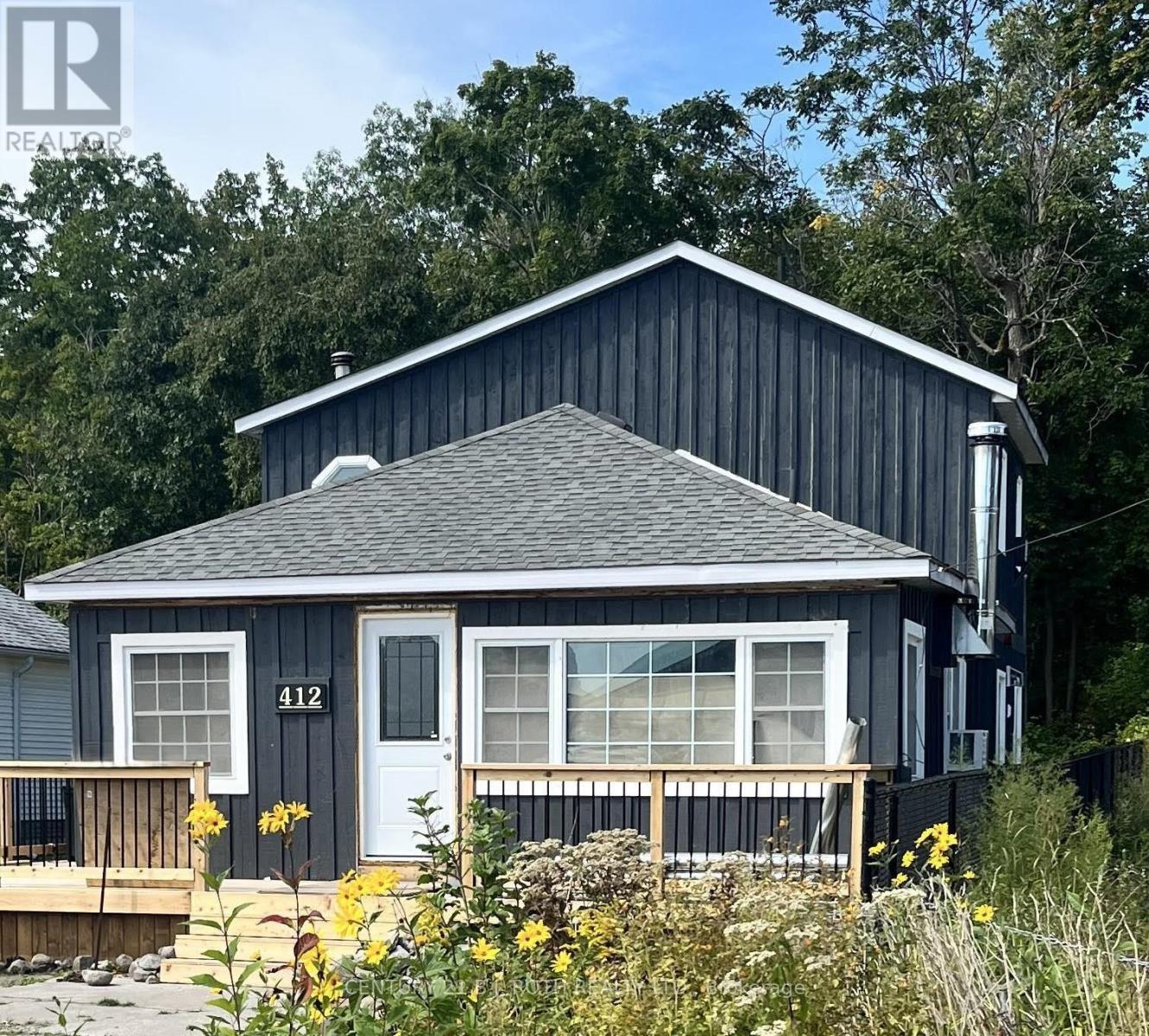 412 Limerick Cres, Innisfil, ON L9S 4K8