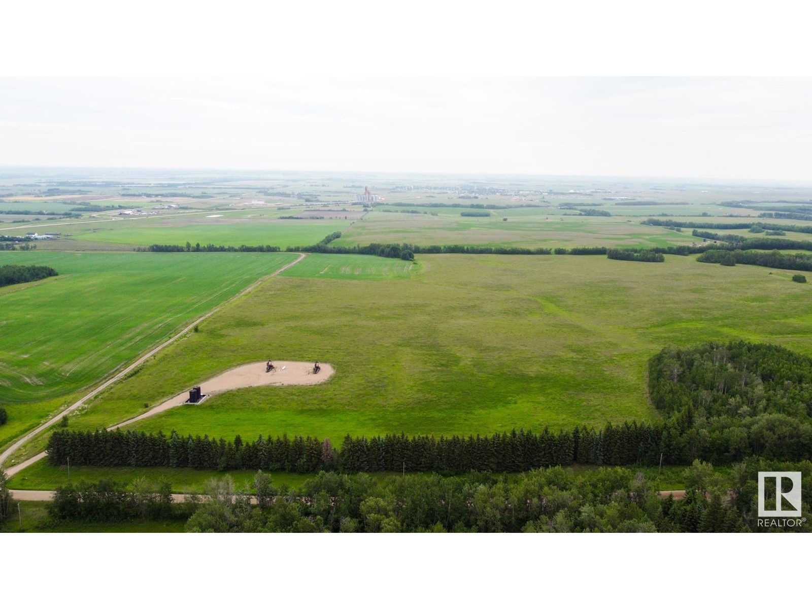 553 553zz Range Road 201, Rural Lamont County, AB T0B 2R0