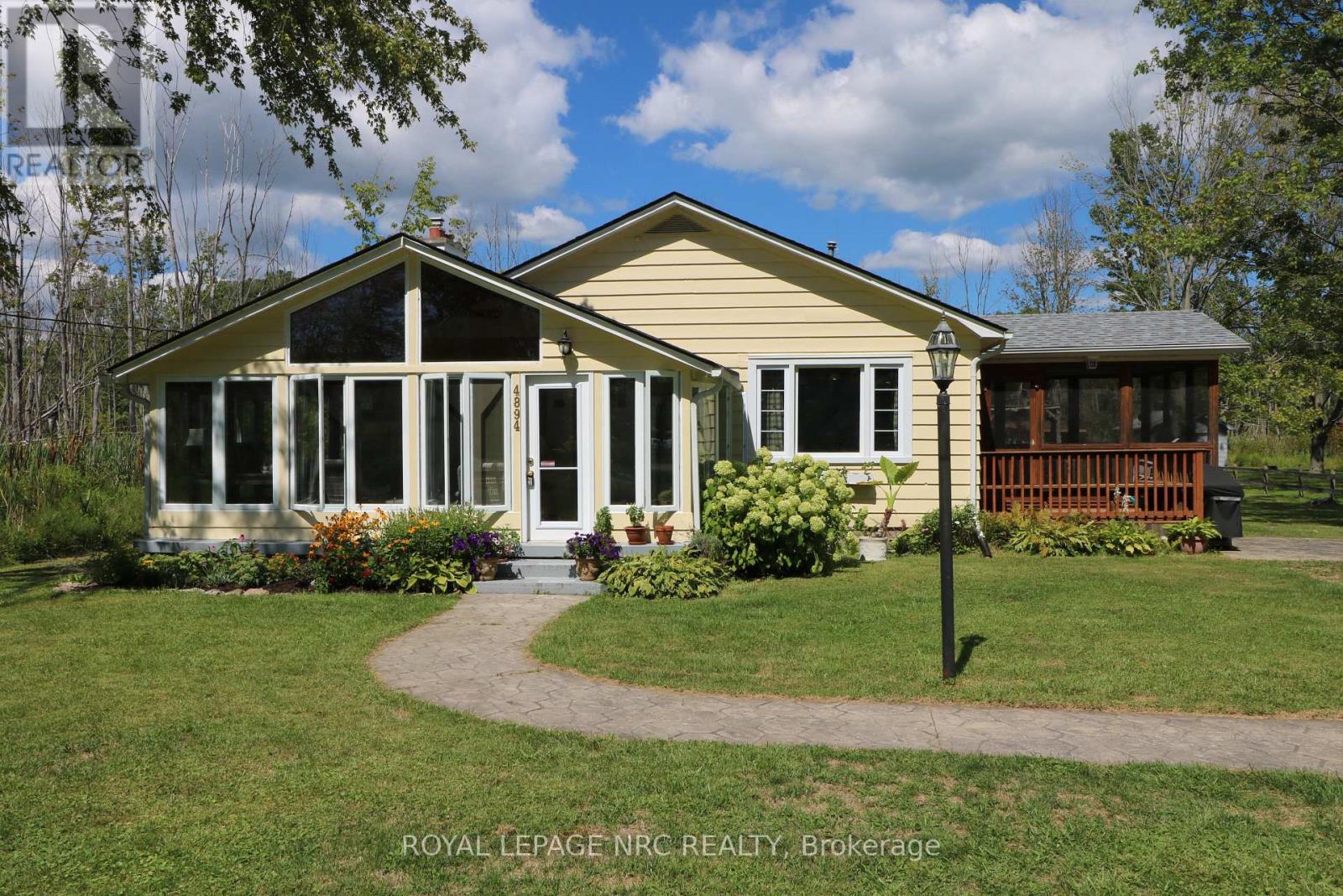 4894 Wildwood Ave, Fort Erie, ON L0S 1N0