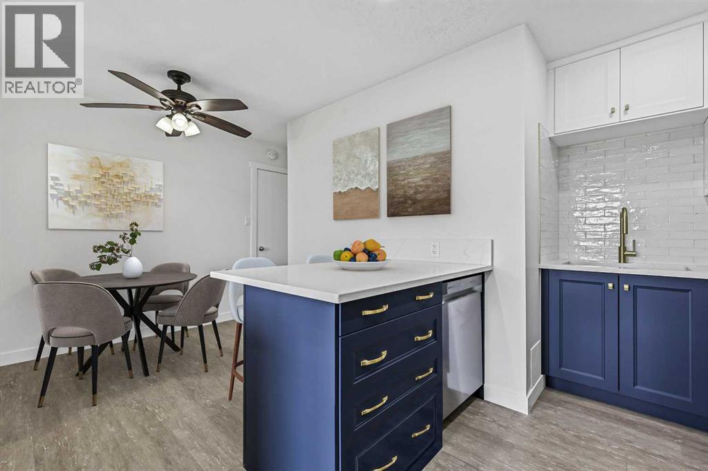 11240 6 Street Sw Unit 17, Calgary, AB T2W 1Z5