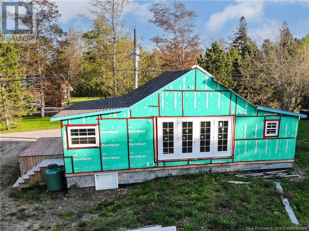 36 Edgewater Dr, Shediac Cape, NB E4R 1H9