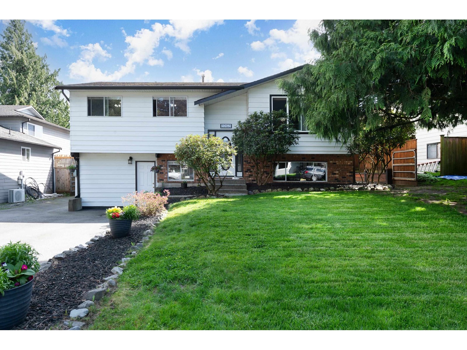 34 Avenue Unit 27052 #a, Langley, BC V4W 3H3