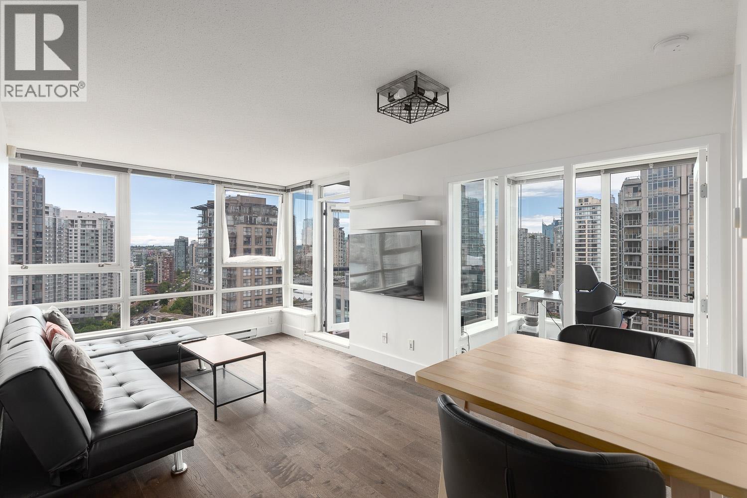 928 Beatty Street Unit 2710, Vancouver, BC V6Z 3G6