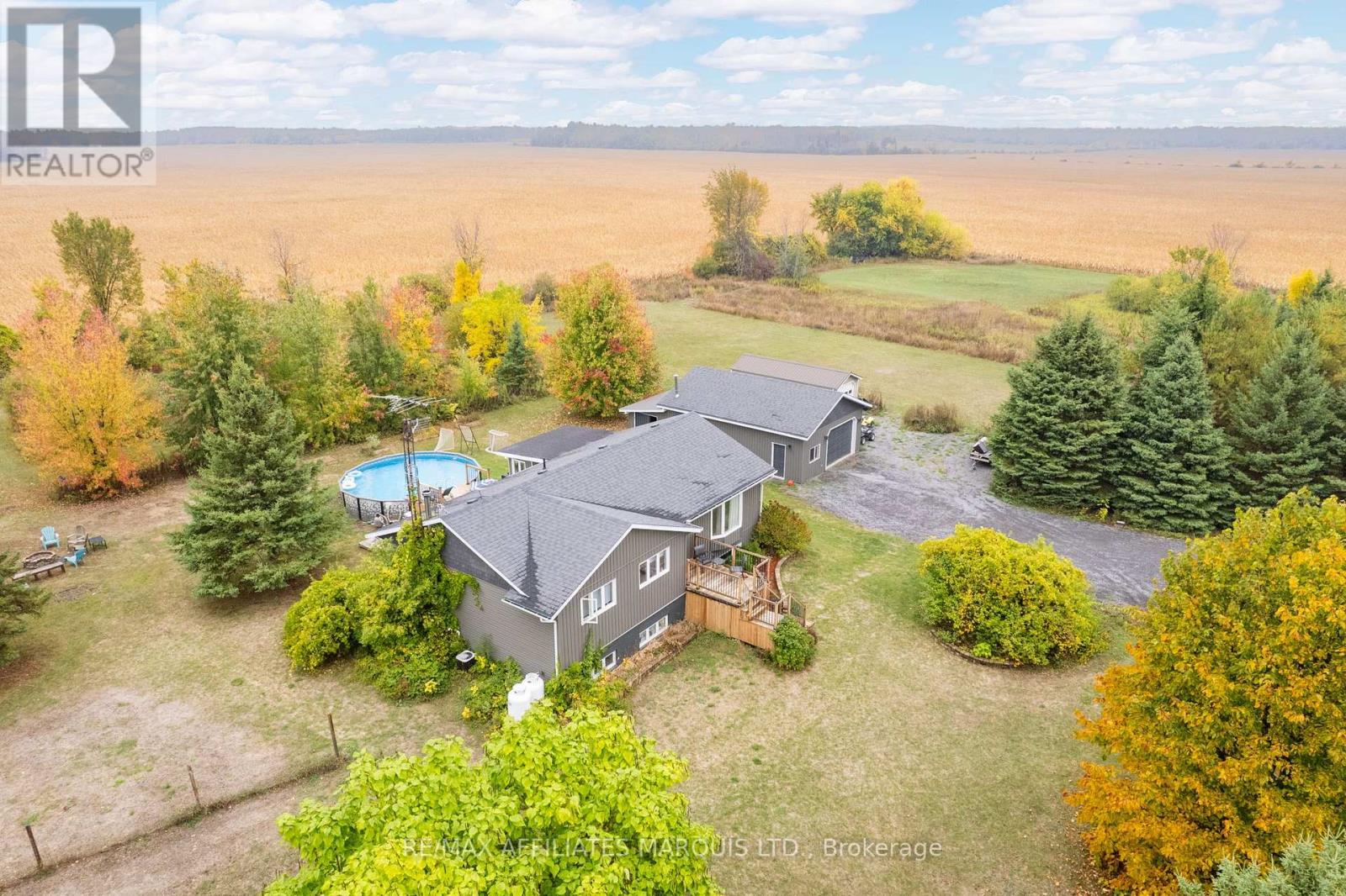 4239 County Rd 11 Rd, South Stormont, ON K7R 3L2