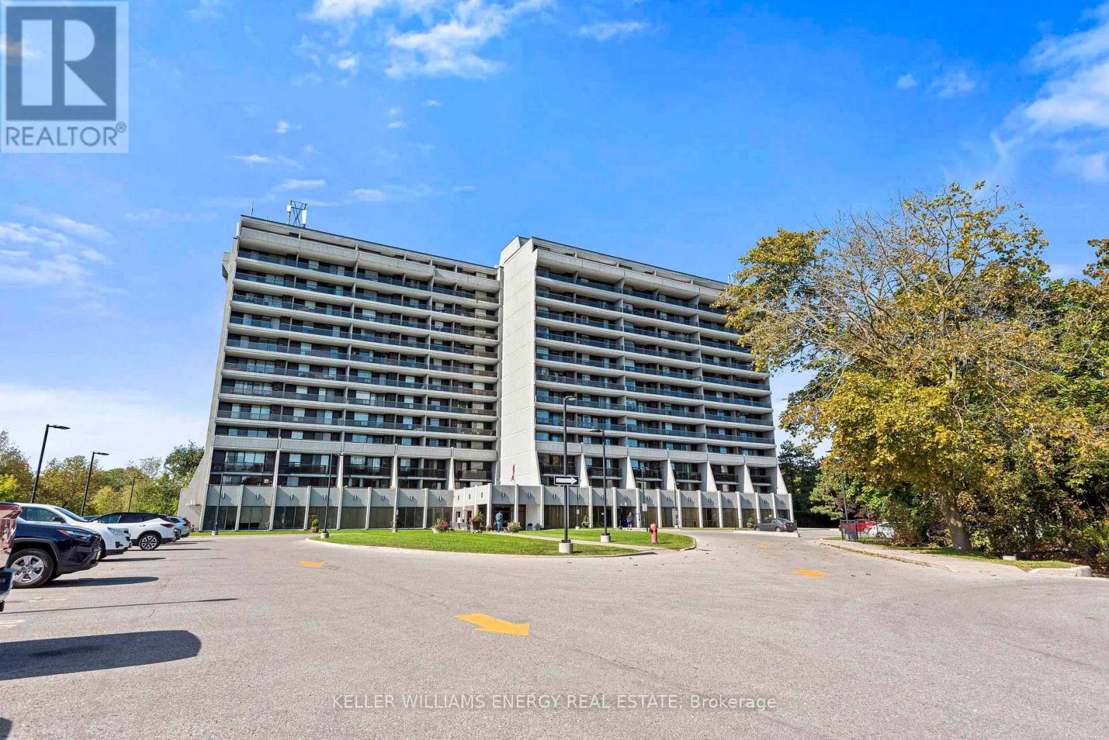 1110 92 Church St S, Ajax, ON L1S 6B4