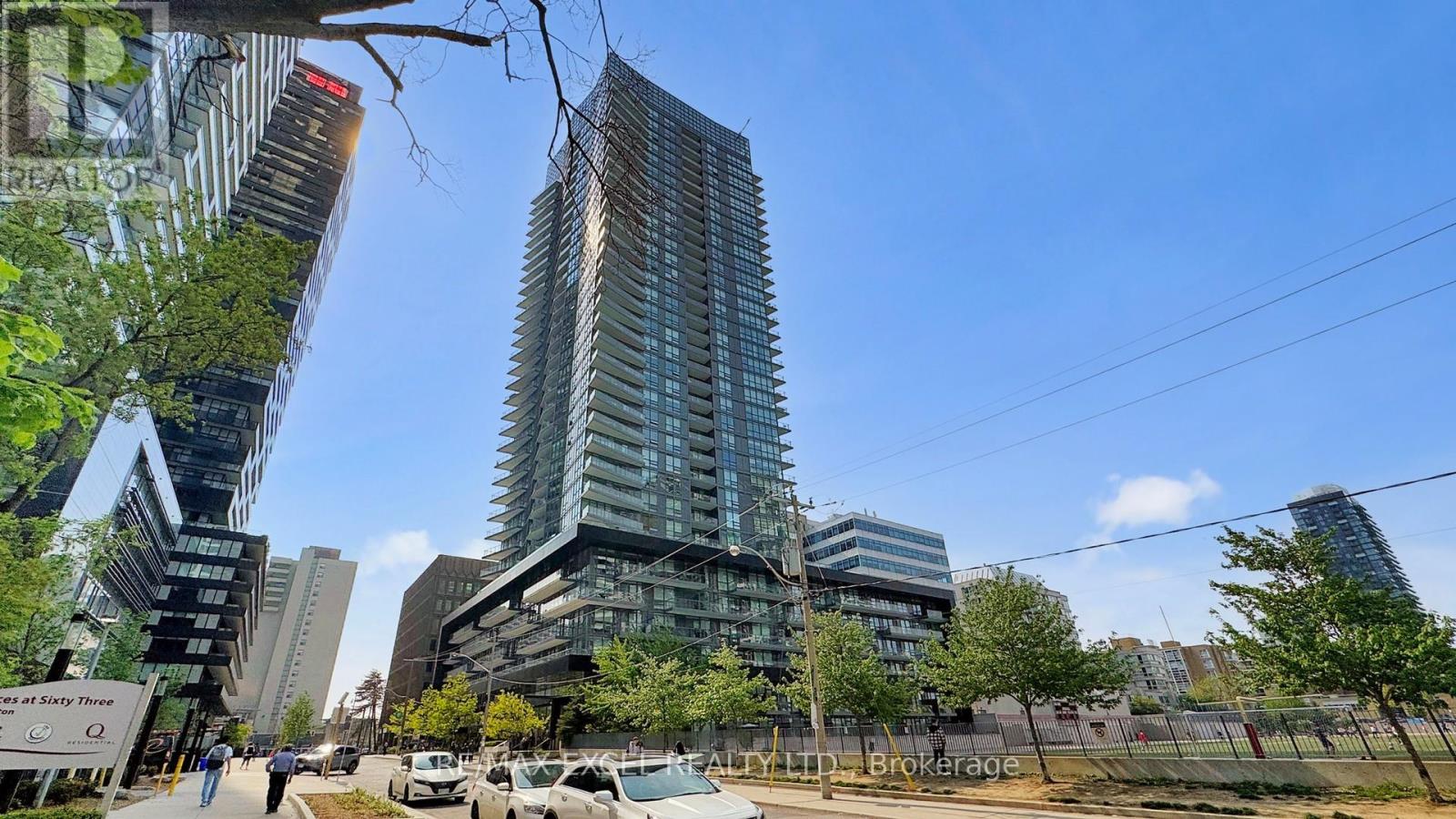 3105 30 Roehampton Ave, Toronto, ON M4P 0B9