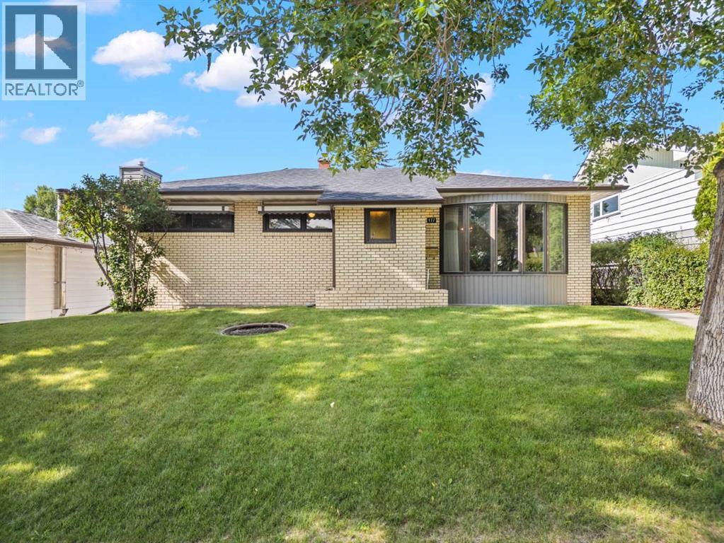 127 Fawn Cres SE, Calgary, AB T2H 0V8