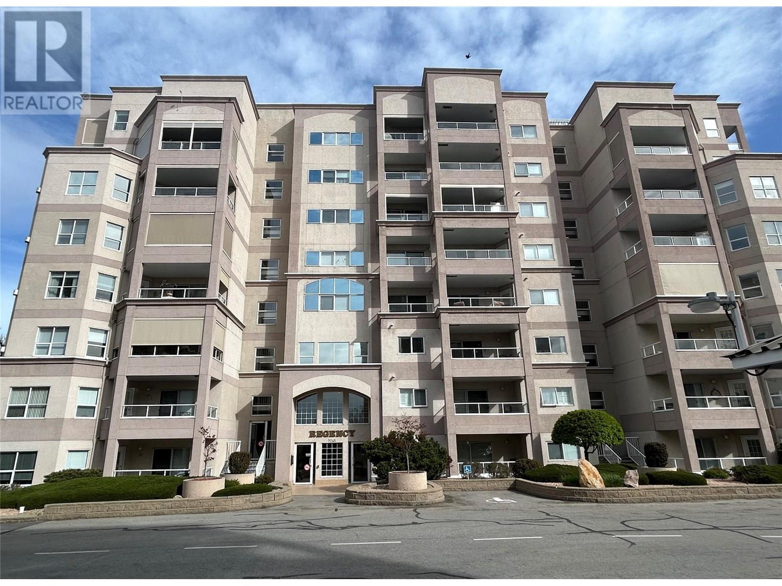 2245 Atkinson Street Unit 704, Penticton, BC V2A 8R7