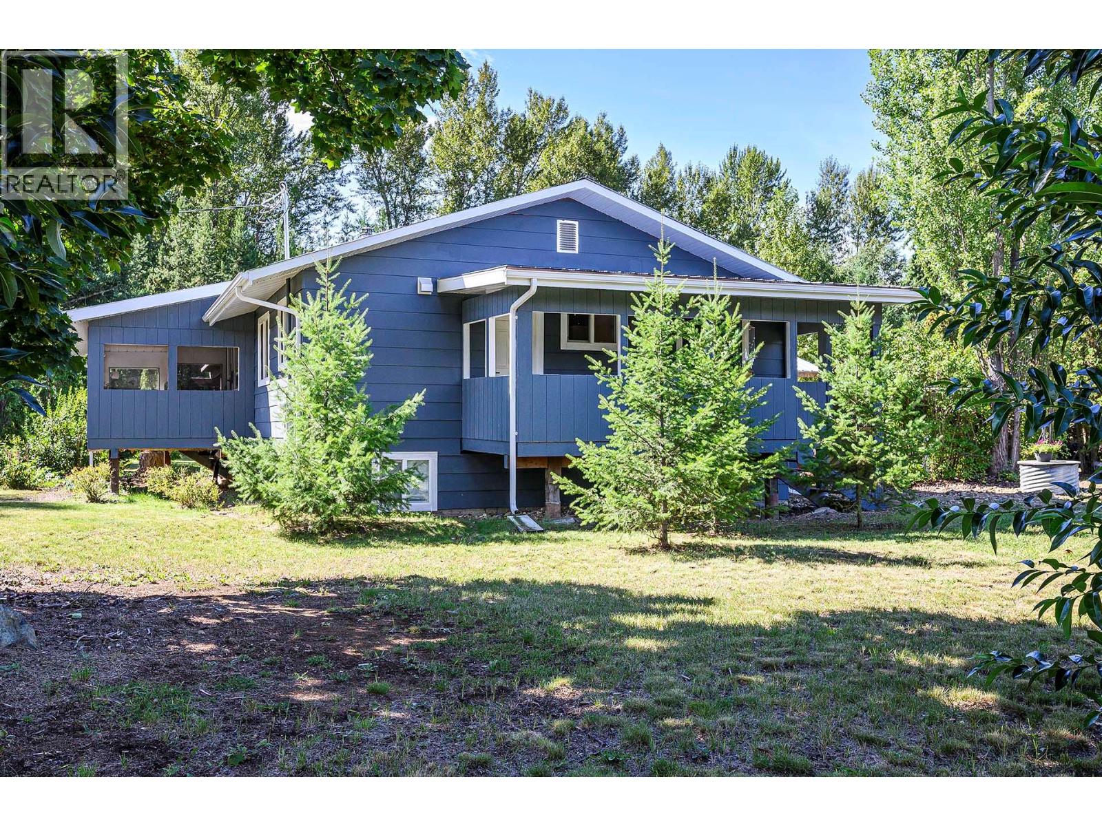 312 Foote Rd, Clearwater, BC V0E 1N2