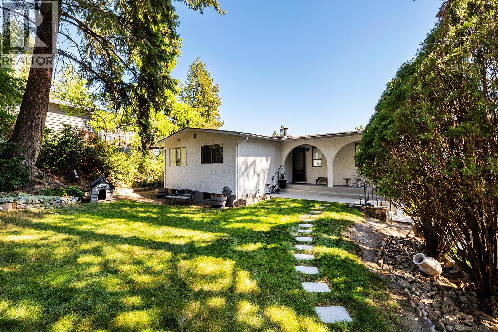 1459 Scott Cres, West Kelowna, BC V1Z 2X6