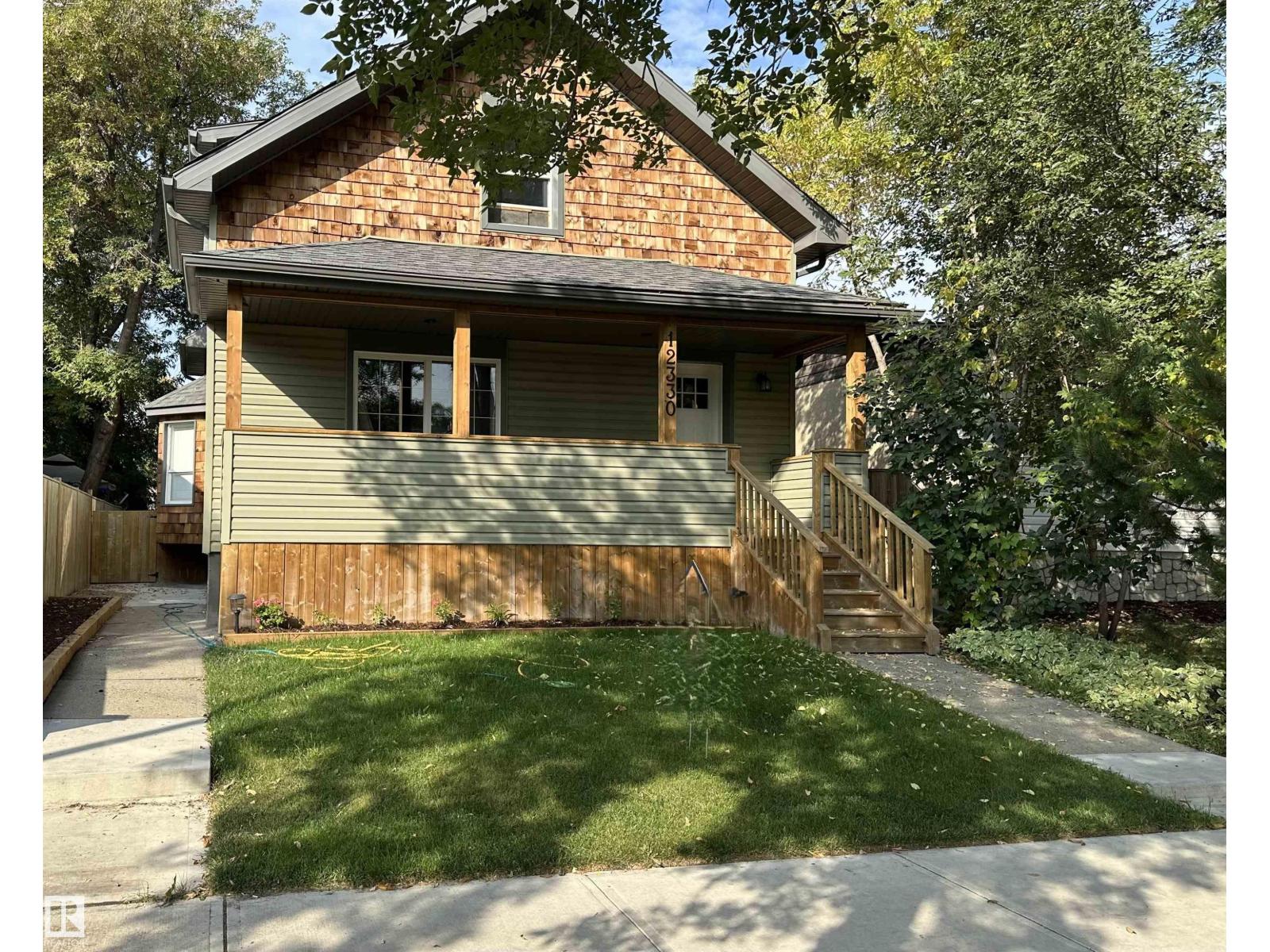 85 St Nw Unit 12330, Edmonton, AB T5B 3G9