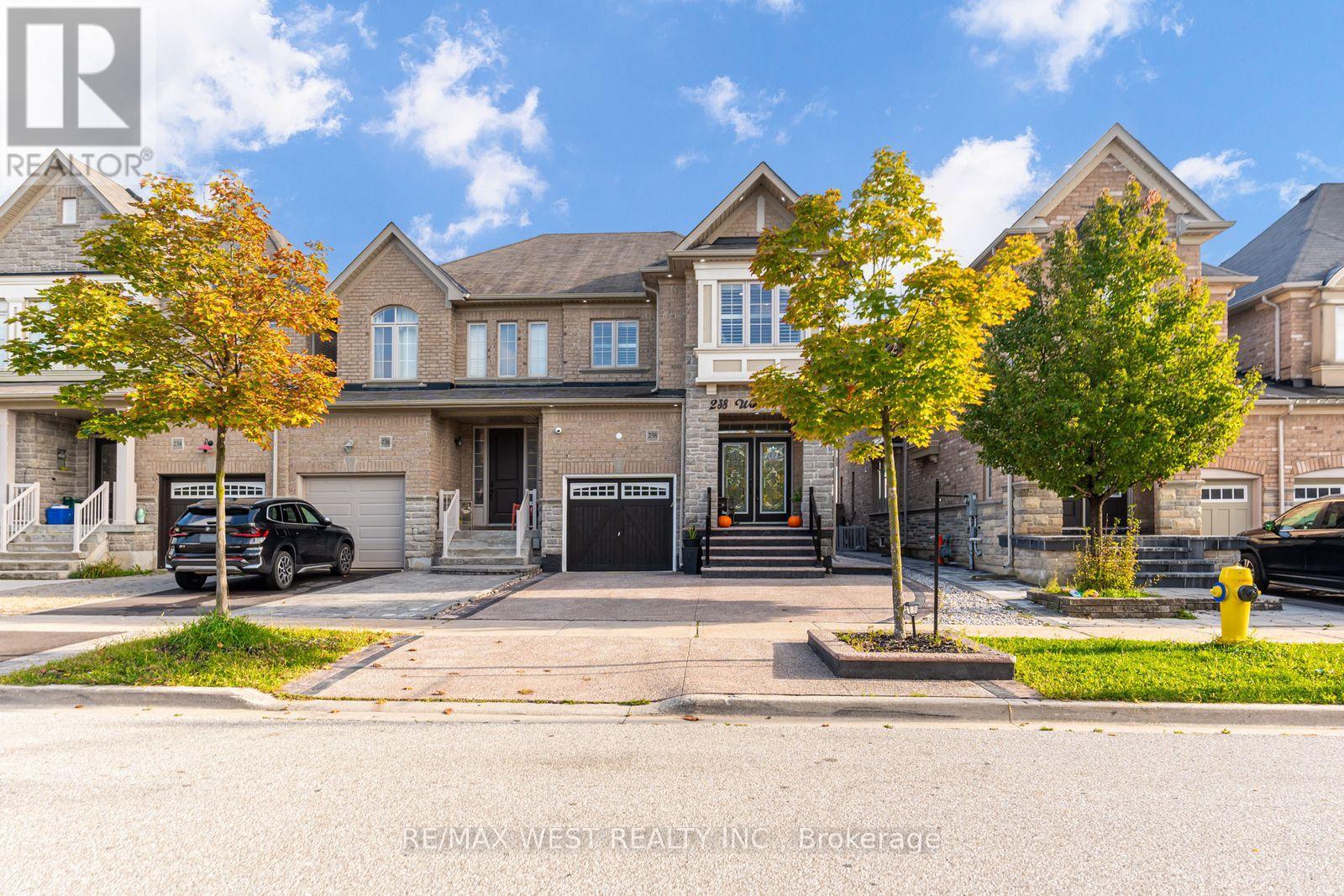 238 Wardlaw Pl, Vaughan, ON L4H 3L7