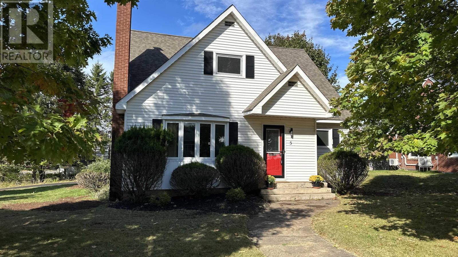 5 Pattillo Ave, Truro, NS B2N 1K5