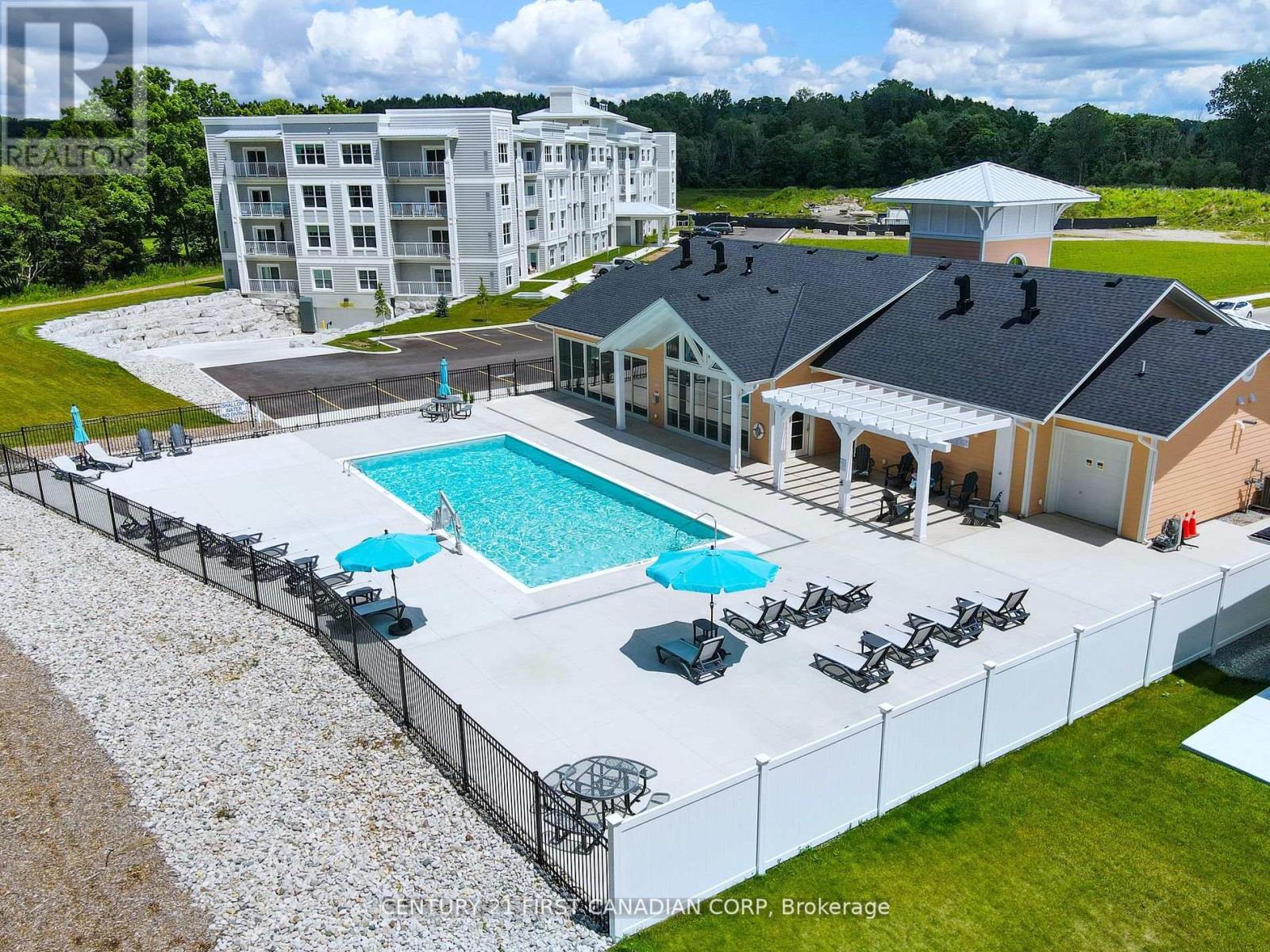 403 100 The Promenade, Central Elgin, ON N5L 0B7