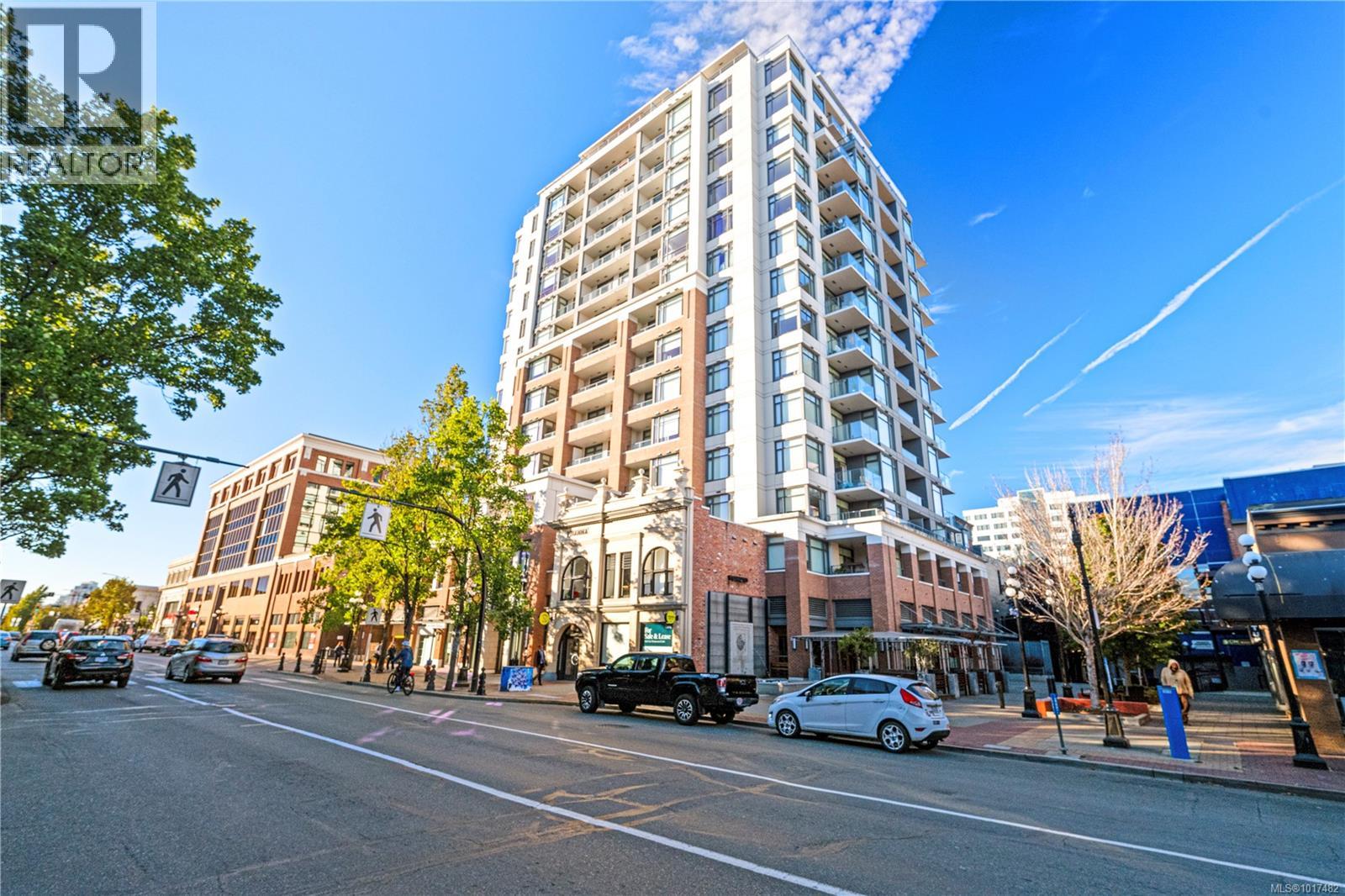 728 Yates St Unit 404 St, Victoria, BC V8W 3S2