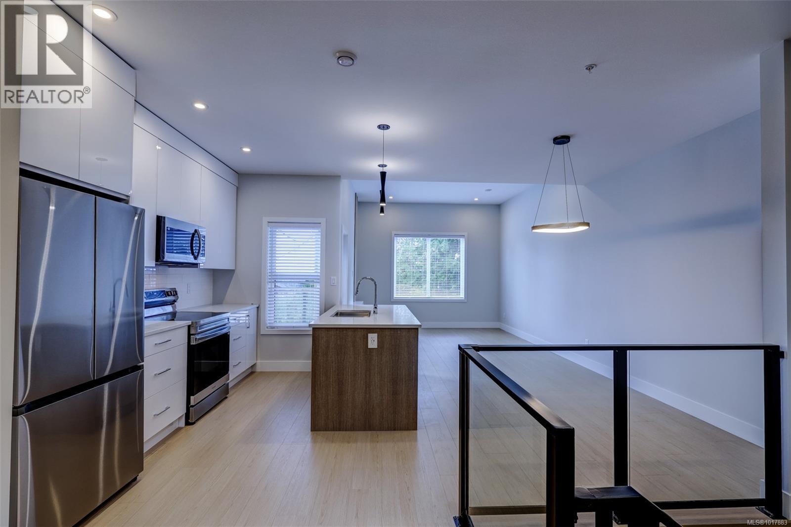 1527 Marban Rd, Nanaimo, BC V9X 1A1