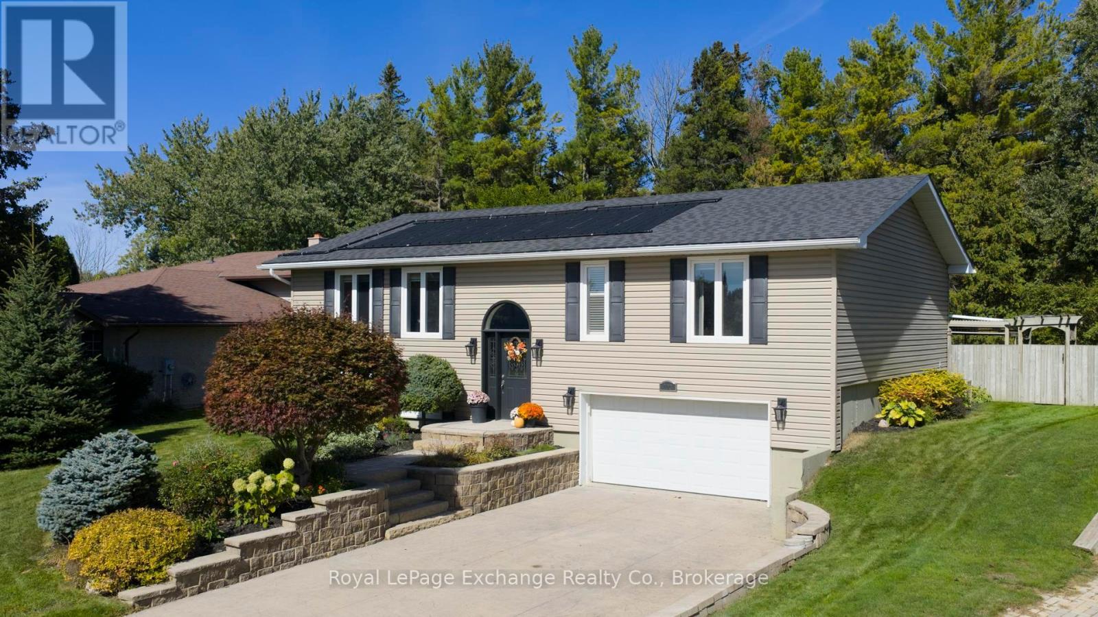 723 Goldie Cres, Kincardine, ON N2Z 2Z9