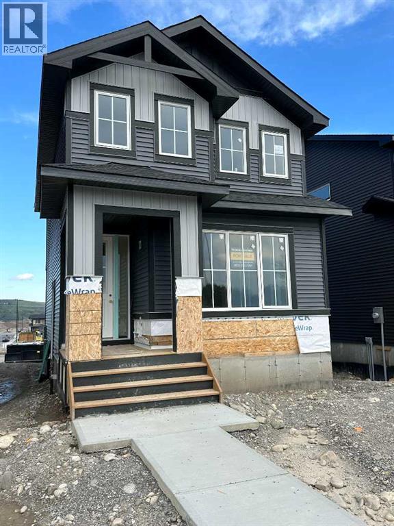 422 River Ave, Cochrane, AB T4C 3B8