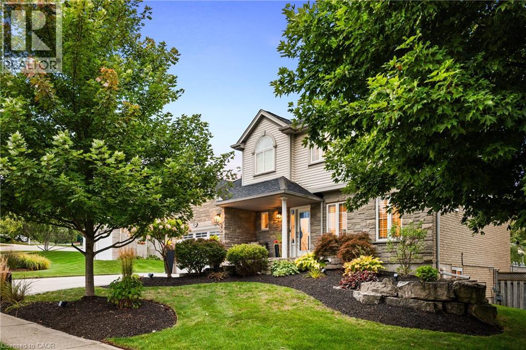 144 Endeavour Dr, Cambridge, ON N3C 4C9