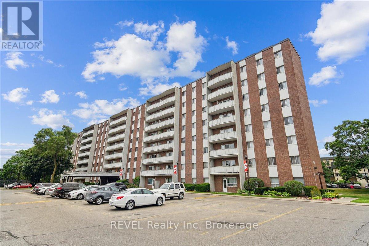 615 1660 Bloor St E, Mississauga Applewood, ON L4X 1R9