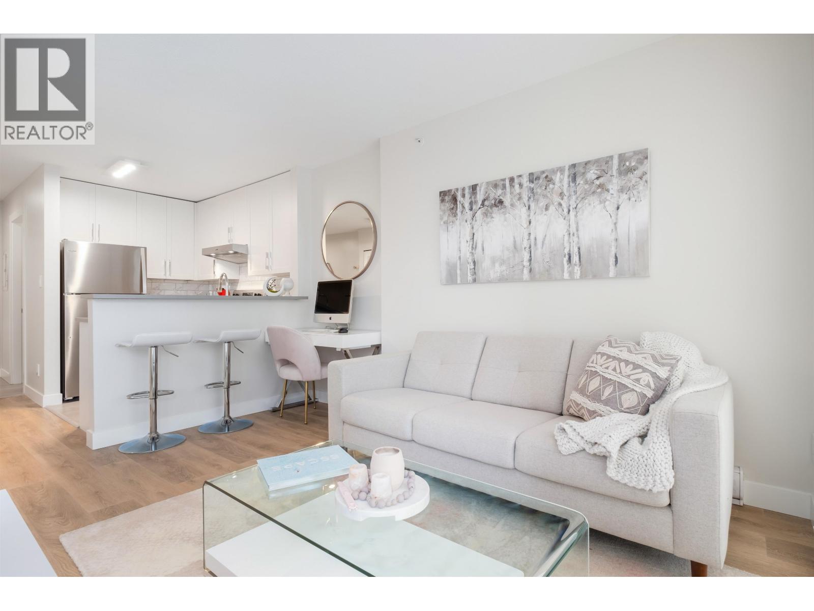 1295 Richards Street Unit 1103, Vancouver, BC V6B 1B7