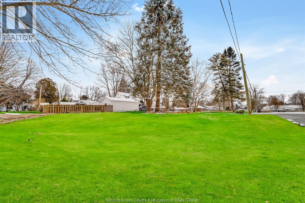 32 Broadway St, Chatham-Kent, ON N0P 2C0