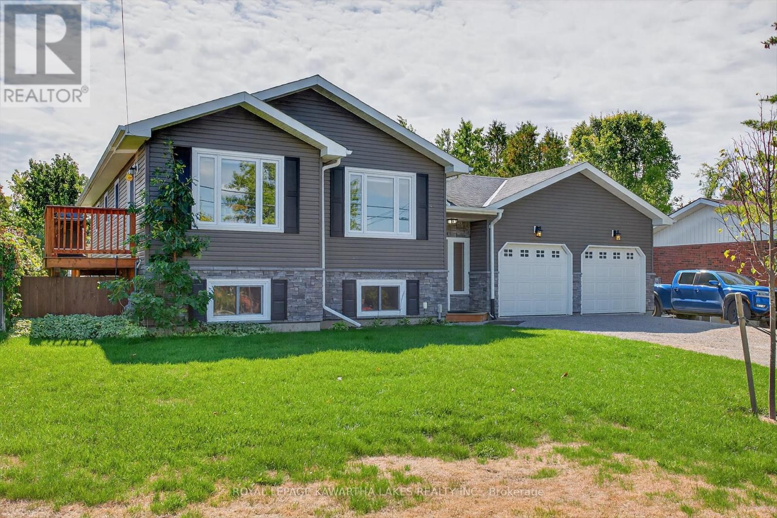 21 Hillside Dr, Kawartha Lakes, ON K9V 1A3