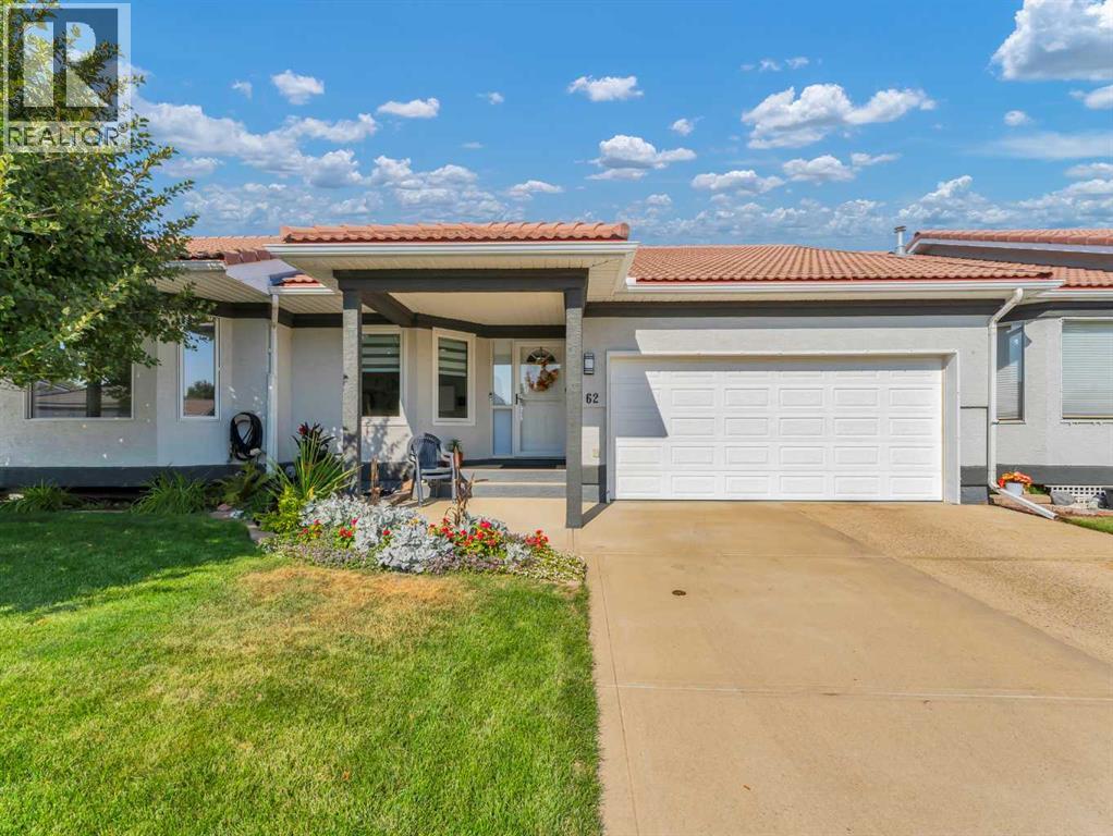 62 Park Meadows Ln SE, Medicine Hat, AB T1B 4E4