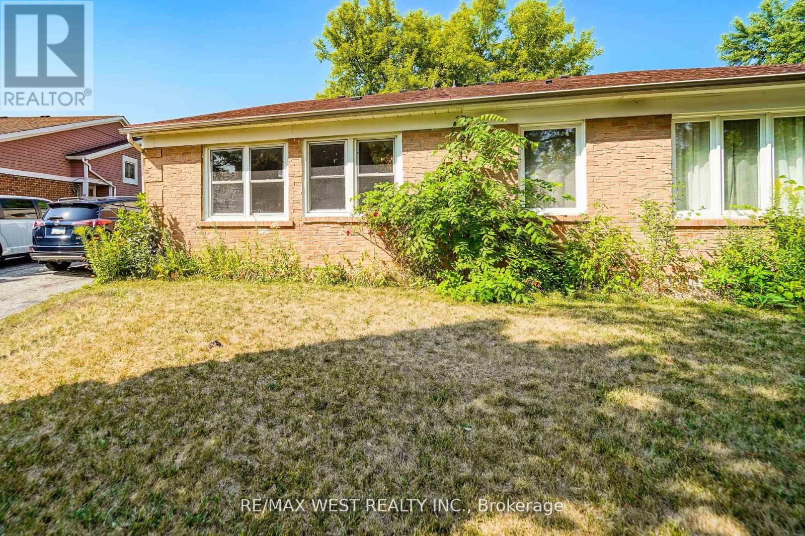 18 Stanbridge Ct, Toronto, ON M1B 2S5