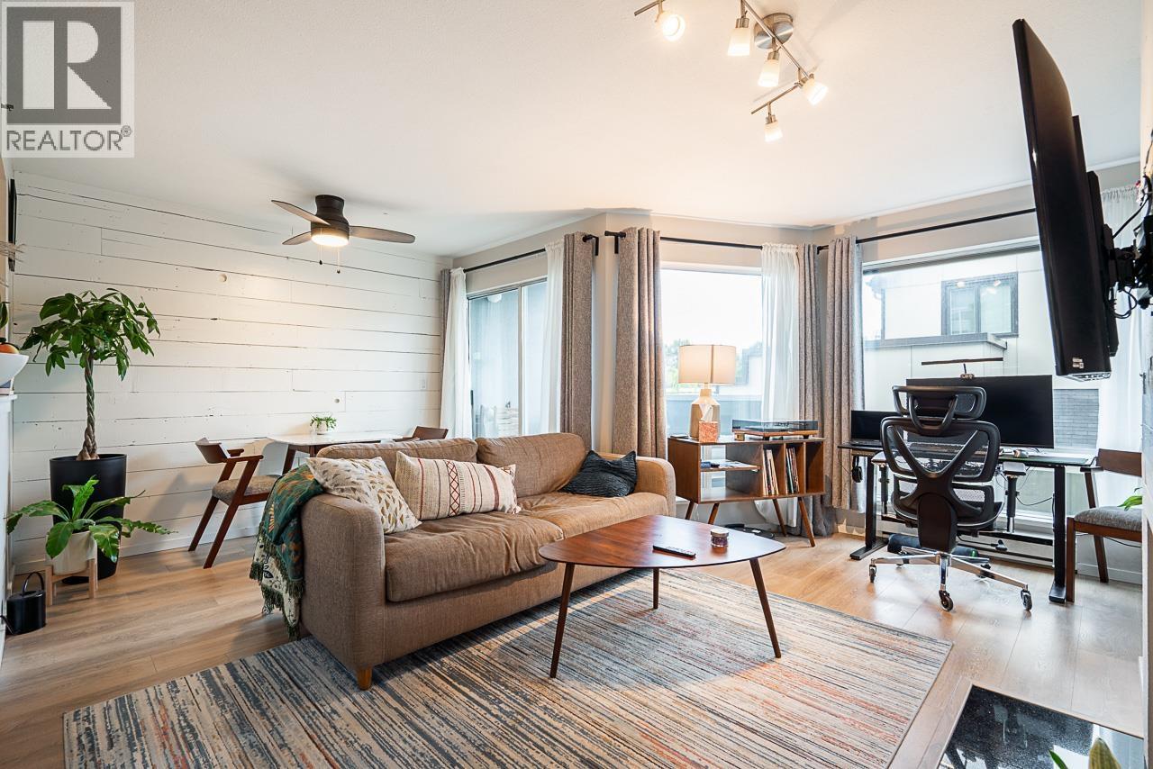 973 W 7th Avenue Unit 2, Vancouver, BC V5Z 1C4