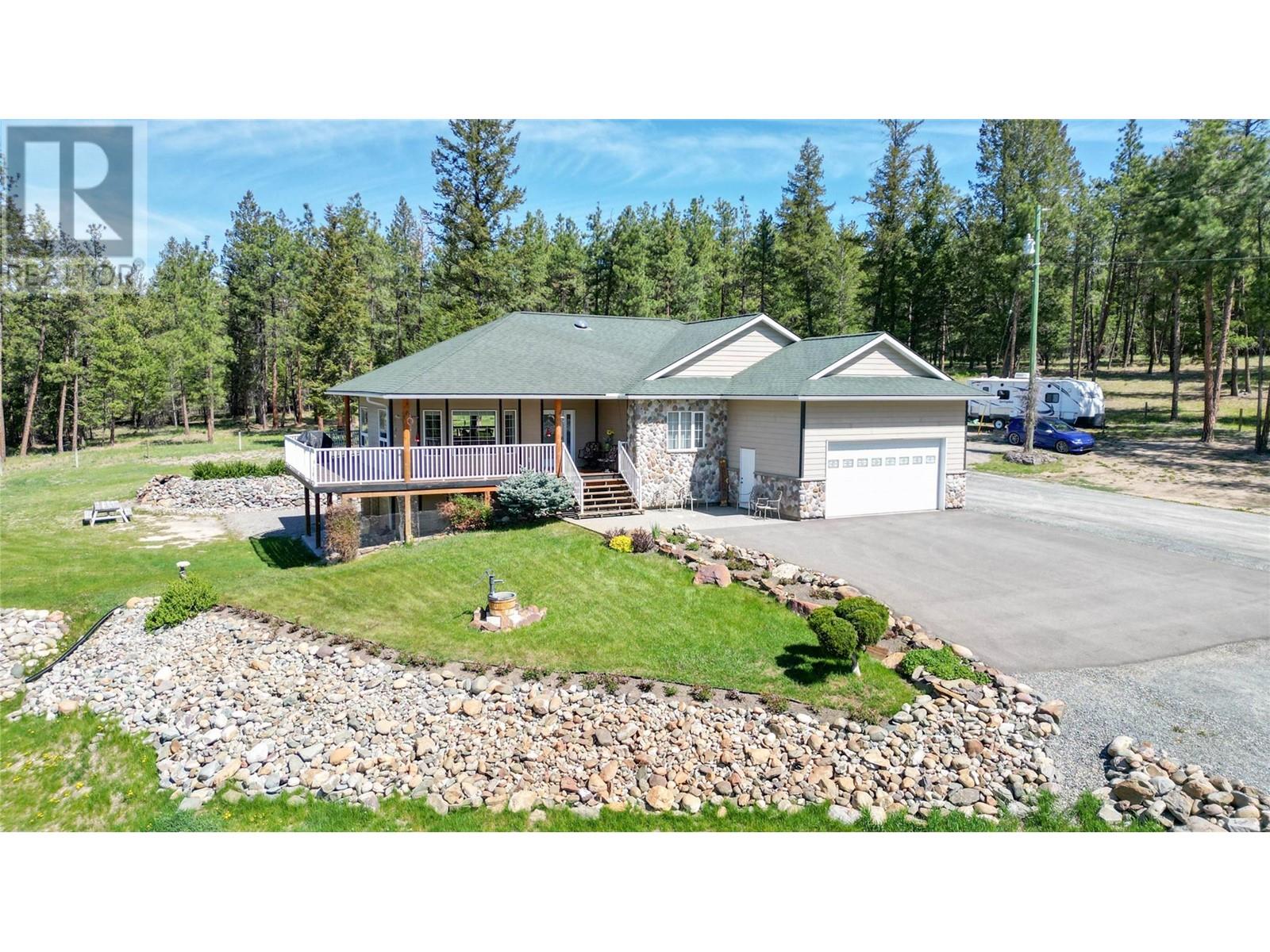 6182 Hwy 3-93 Hwy, Cranbrook, BC V1C 7B2