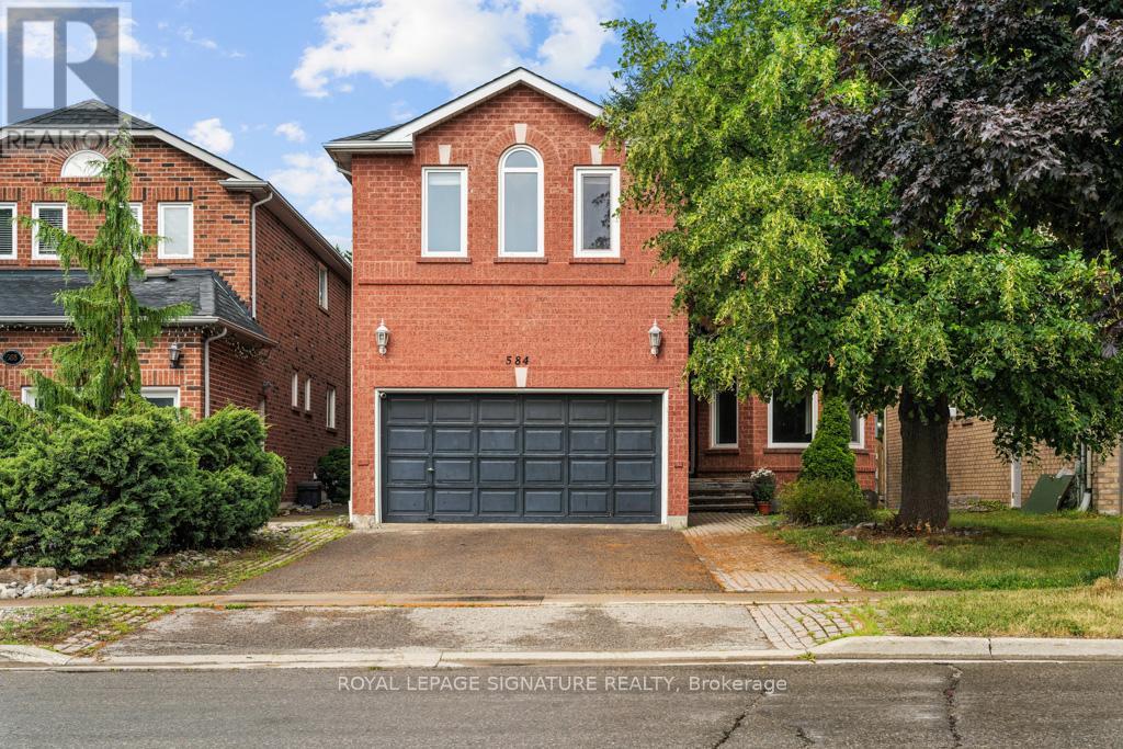 584 Doubletree Ln, Newmarket, ON L3X 2K6
