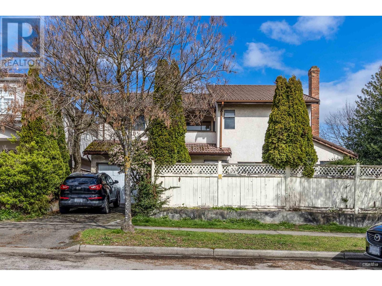 1215 W 67th Ave, Vancouver, BC V6P 2T1