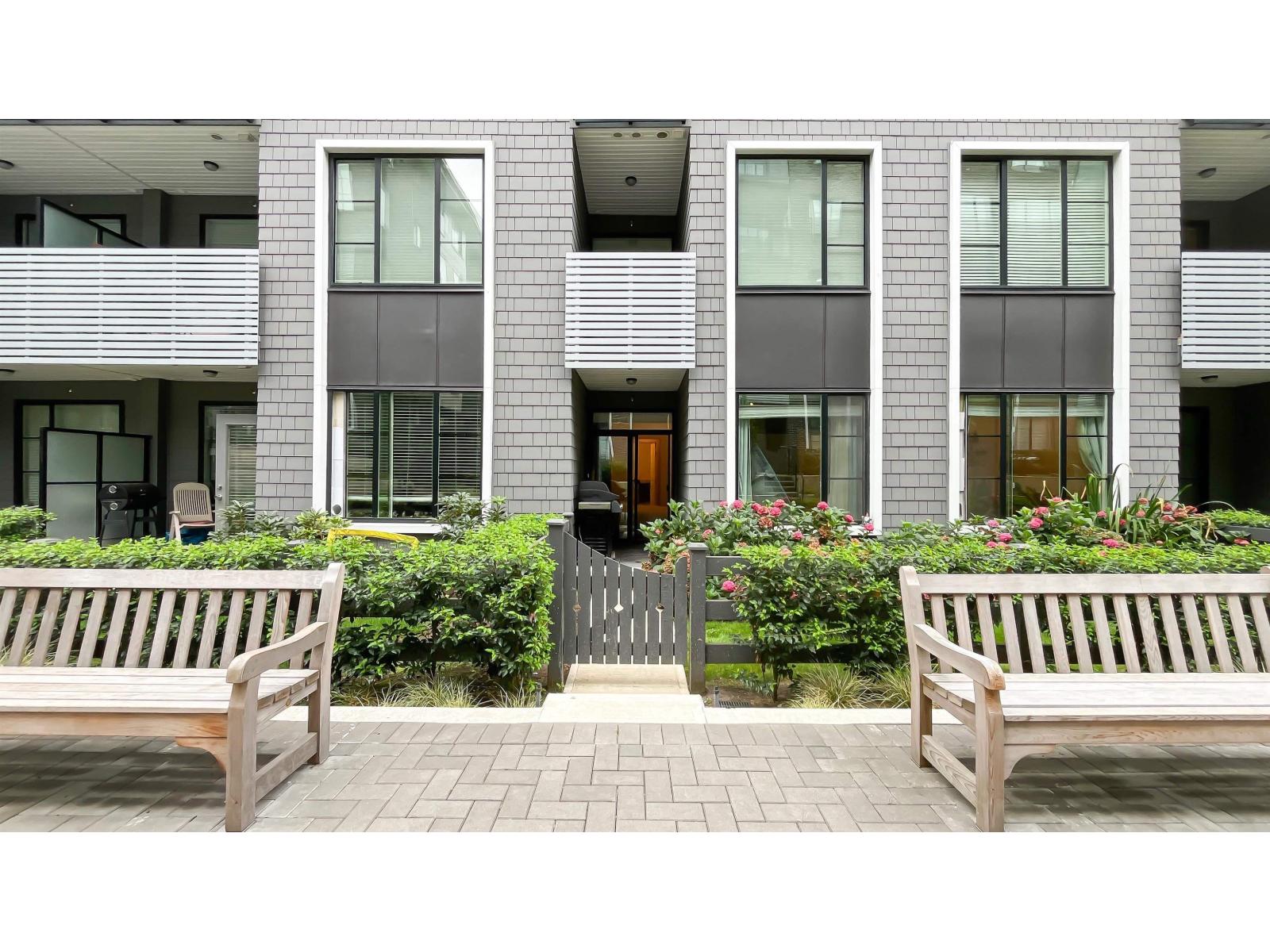 15825 85 Avenue Unit 105, Surrey, BC V4N 6W9