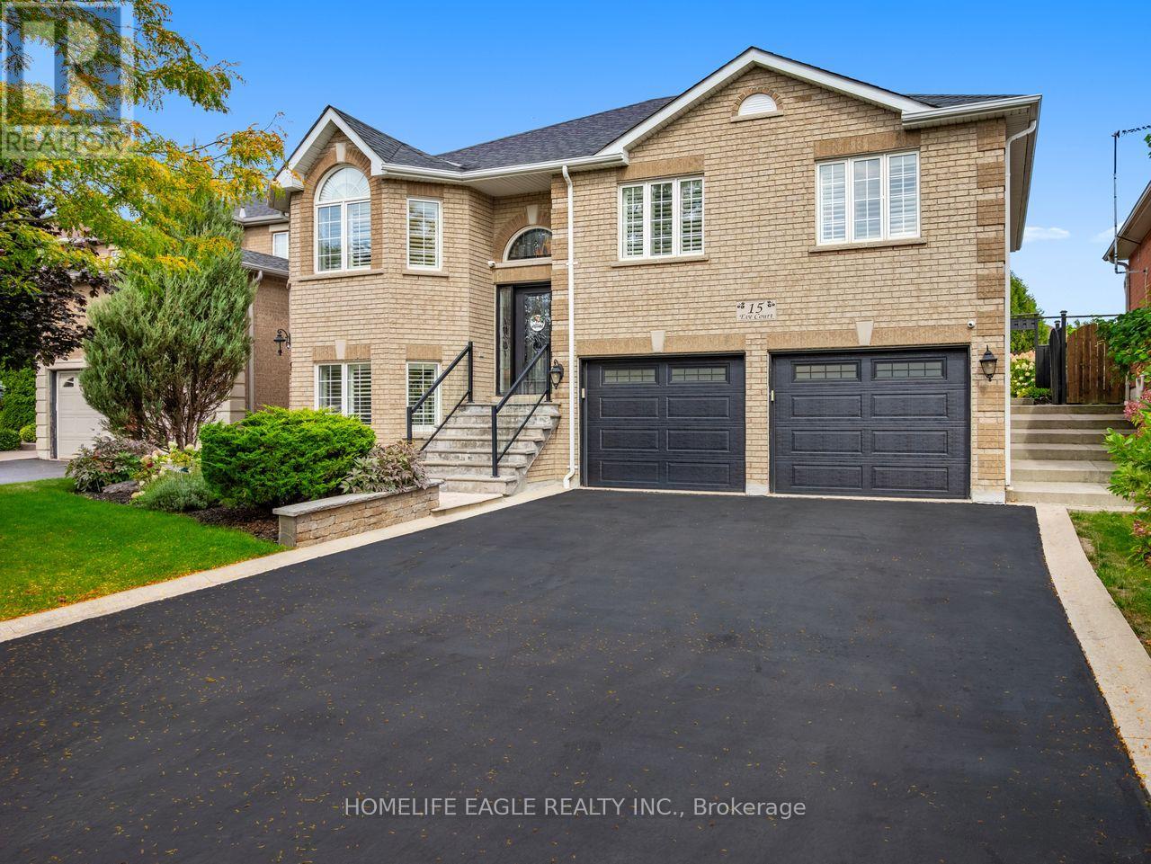 15 Eve Ct, Bradford West Gwillimbury, ON L3Z 3H6