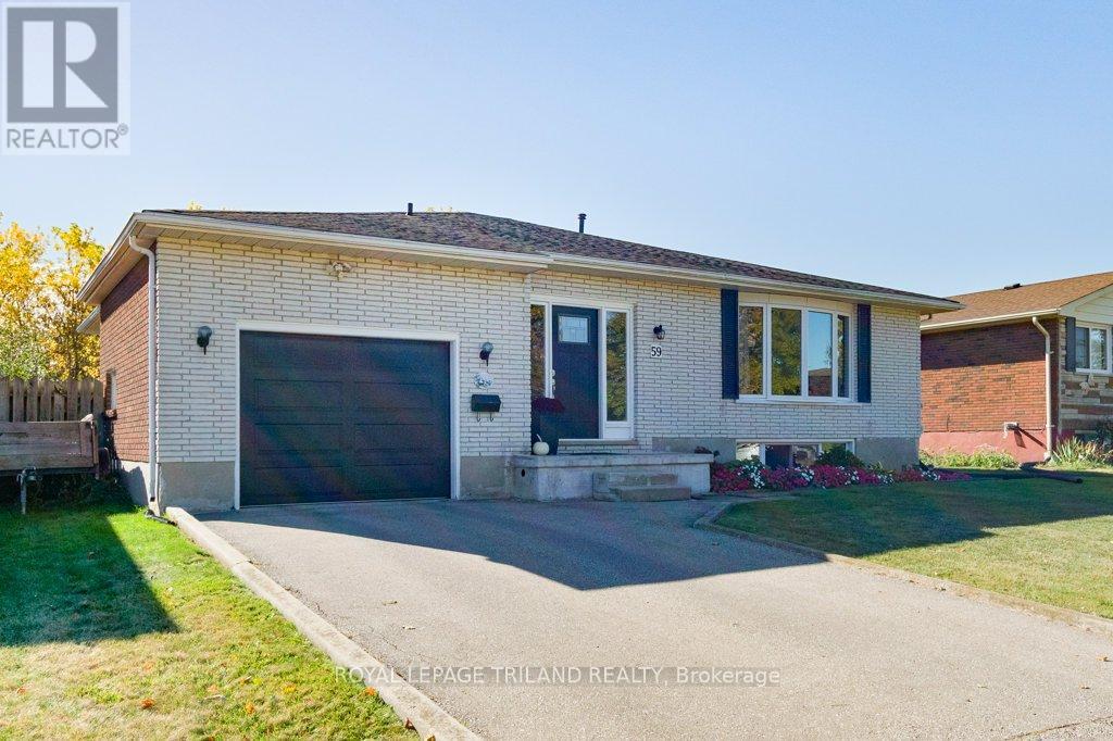 59 Confederation Dr, St. Thomas, ON N5P 3P3