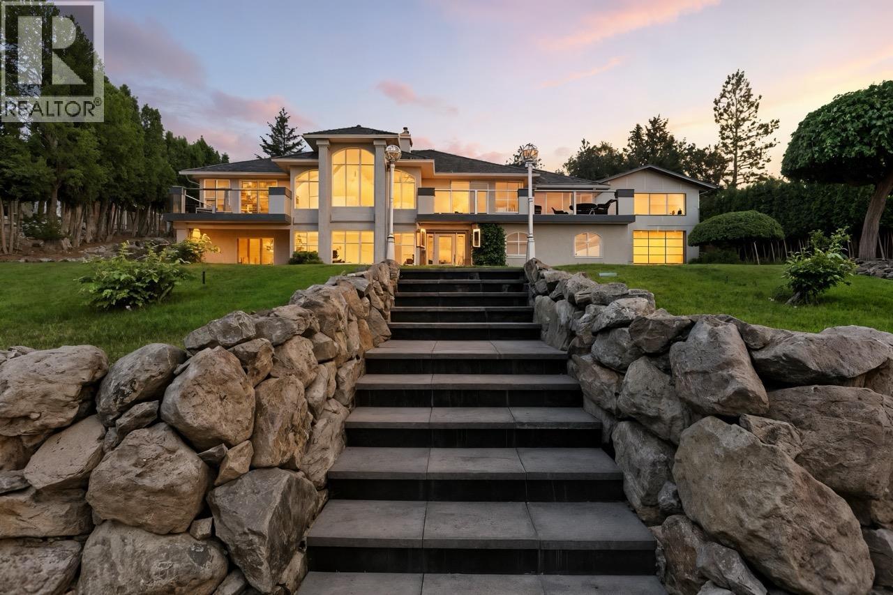 2015 High Country Blvd, Kamloops, BC V2E 1L2