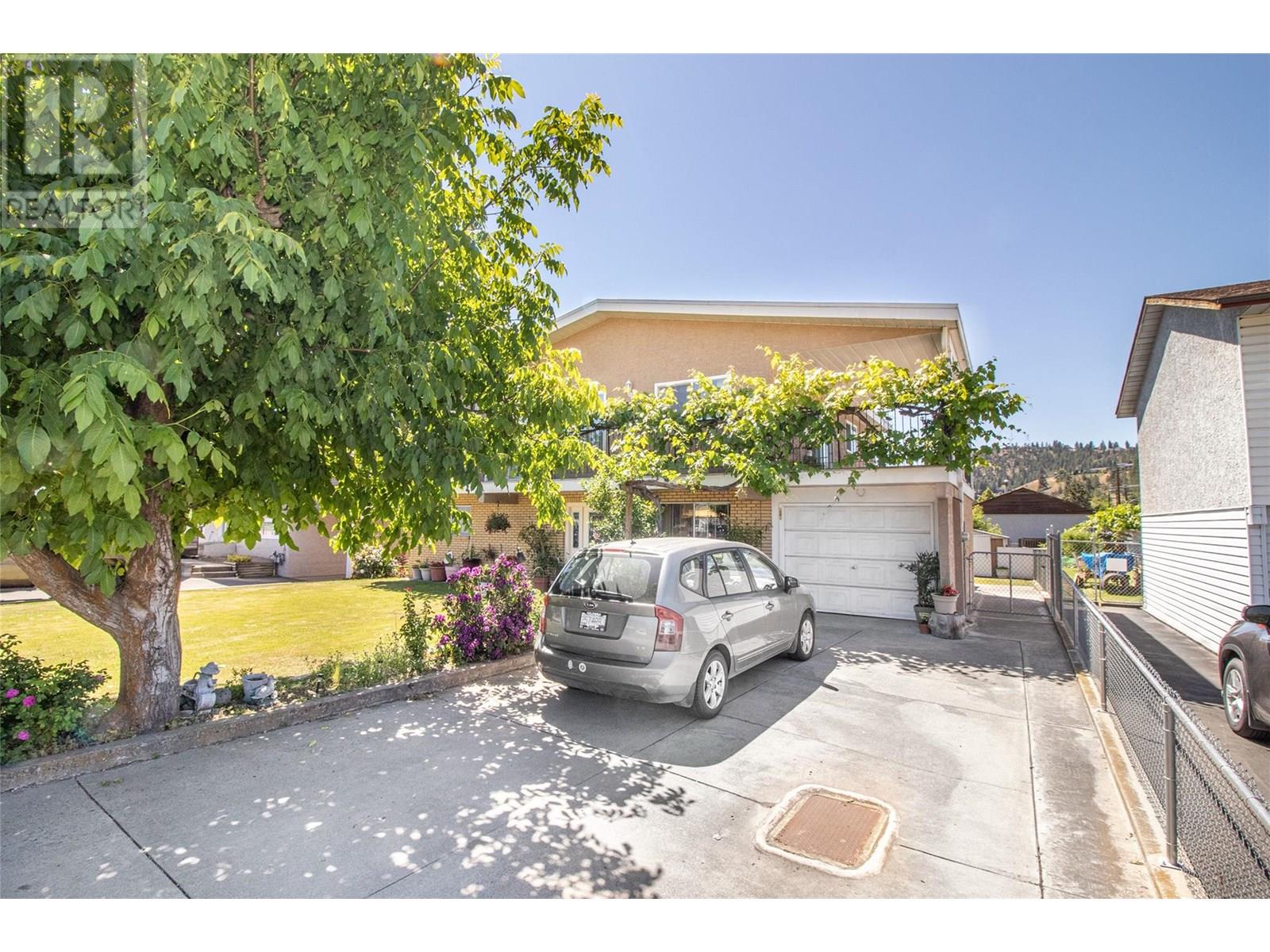 532 Okeefe Ct, Kelowna, BC V1X 6B1