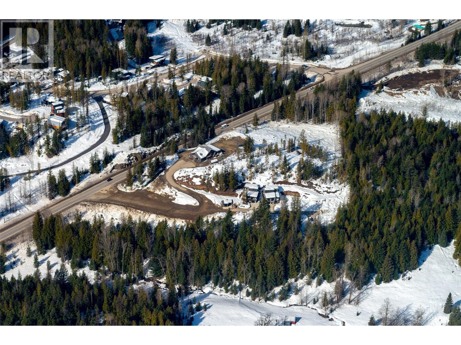 3 Highway Unit 3052 #b, Rossland, BC V0G 1Y0