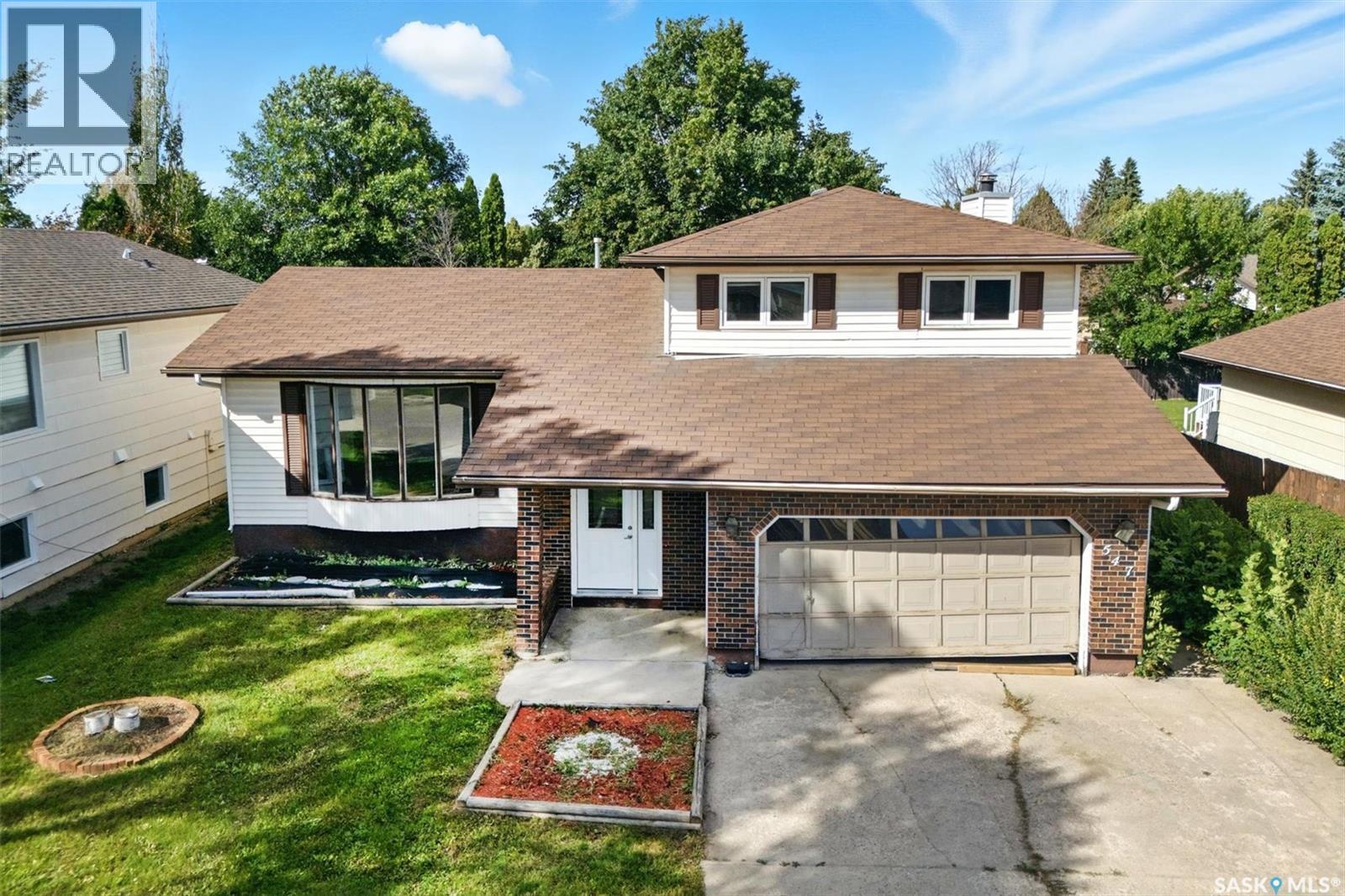 547 Sebestyen Cres, Saskatoon, SK S7K 6W2