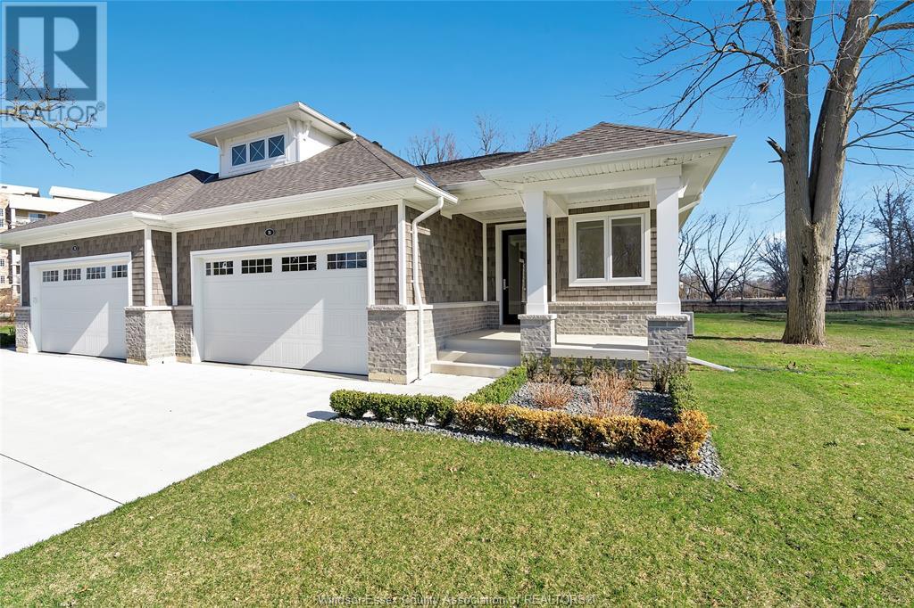 76 Boblo Island Blvd, Amherstburg, ON N9V 0H7